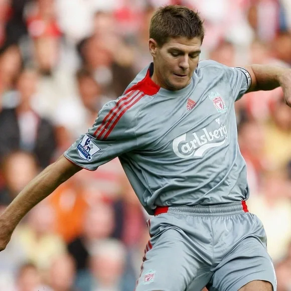 Liverpool Gerrard 2008 09 away premier league jersey - Picture 8 of 8